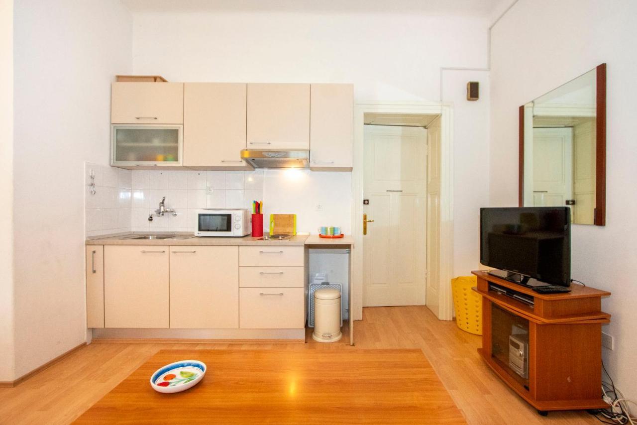 Aria Apartments Сплит Екстериор снимка